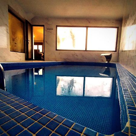 El Aprisco, Con Piscina Climatizada En Hueva-Guadalajara Villa Eksteriør billede